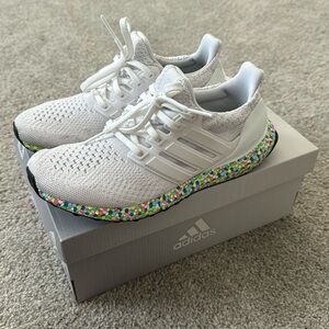 Women’s Adidas Ultraboost 5.0 DNA